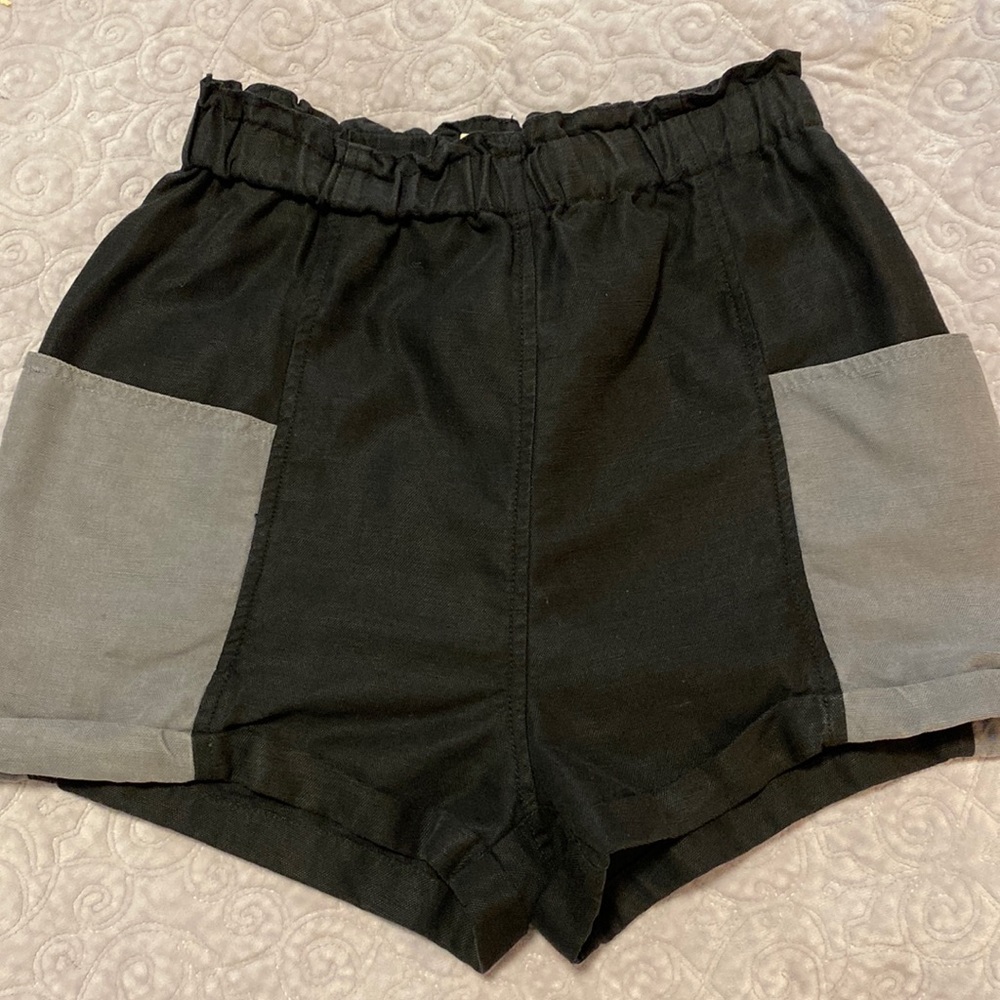 Aritzia Wilfred Linen Blend Shorts Size S